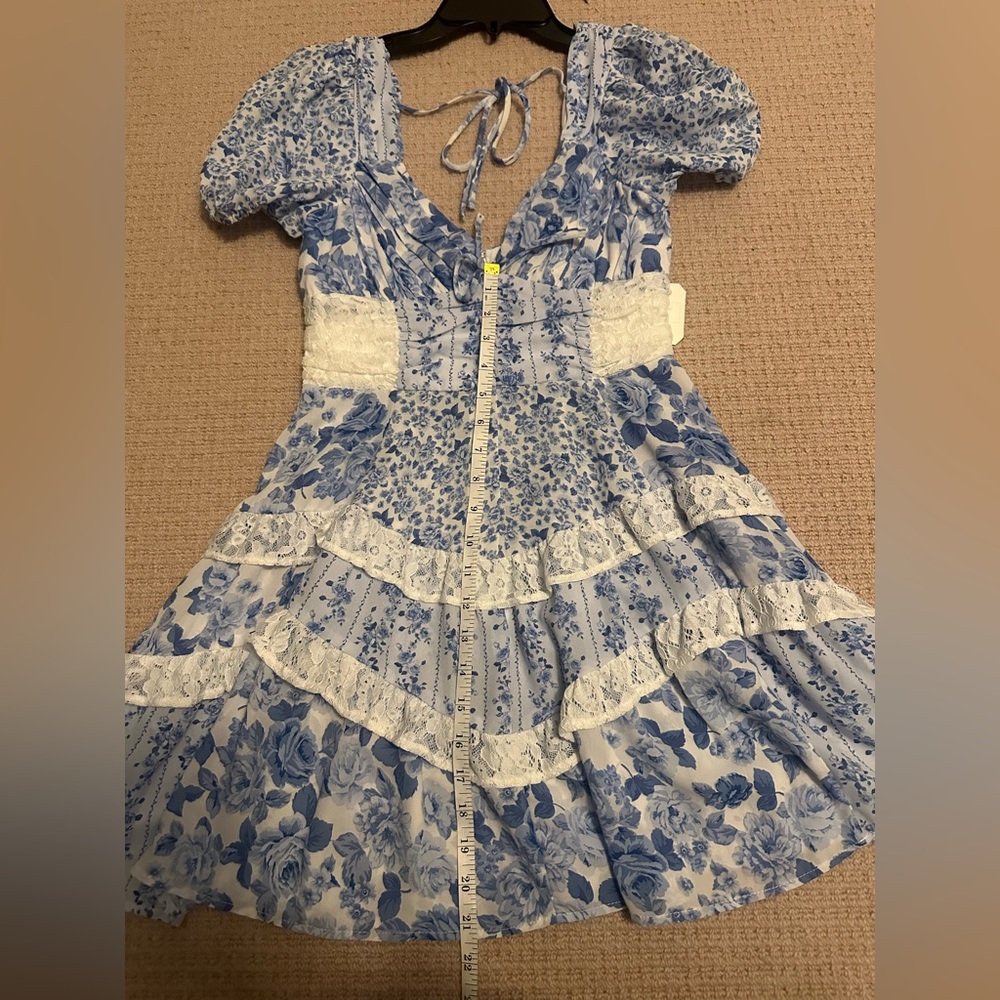 NWT Altar’d State Aderny Patchwork Floral Mini Dress Blue-White - Picture 12 of 12